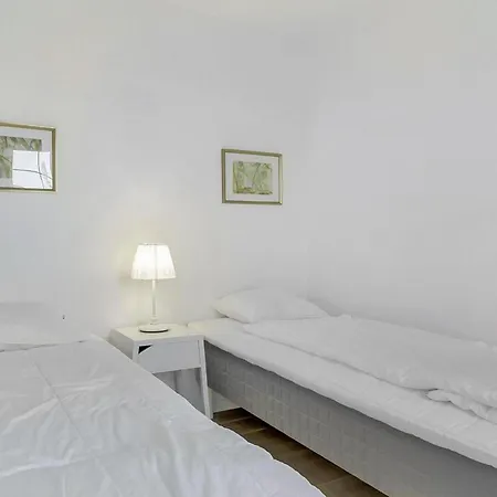 Gorgeous In With House Sea View Apartamento Laeso